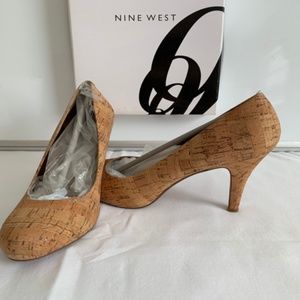 NINE WEST   Enhancingo Cork Heels Size 8